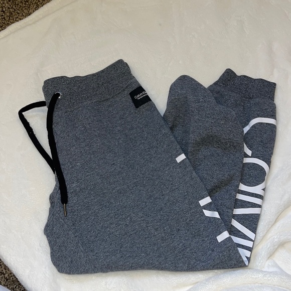 Calvin Klein Pants - Size large Calvin Klein joggers